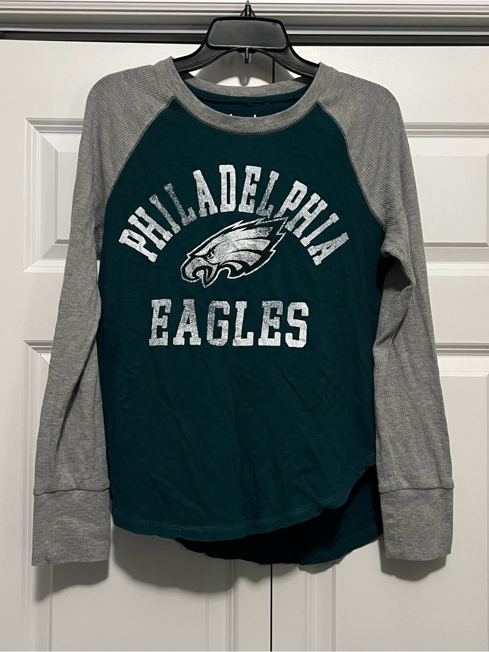 Philadelphia Eagles Touch by Alyssa Milano Long Sleeve Tee